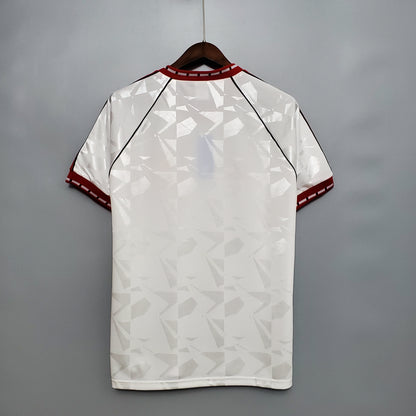1991 Manu third retro kit