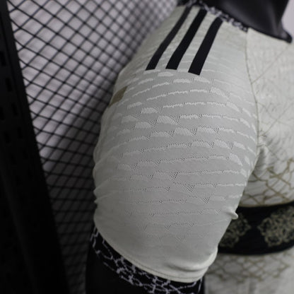 Real Madrid &quot;Mosaic Heritage&quot; Special Kit