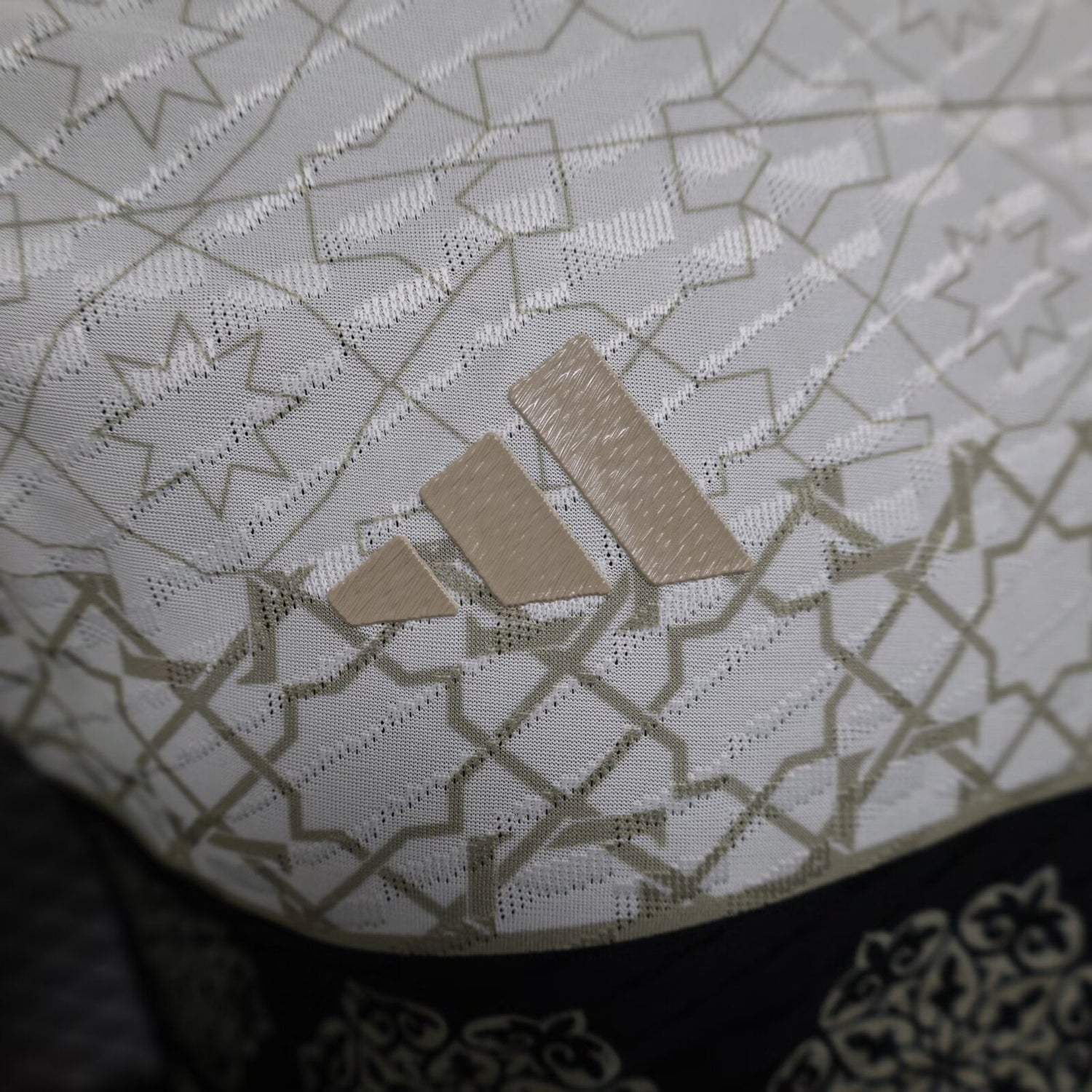 Real Madrid &quot;Mosaic Heritage&quot; Special Kit