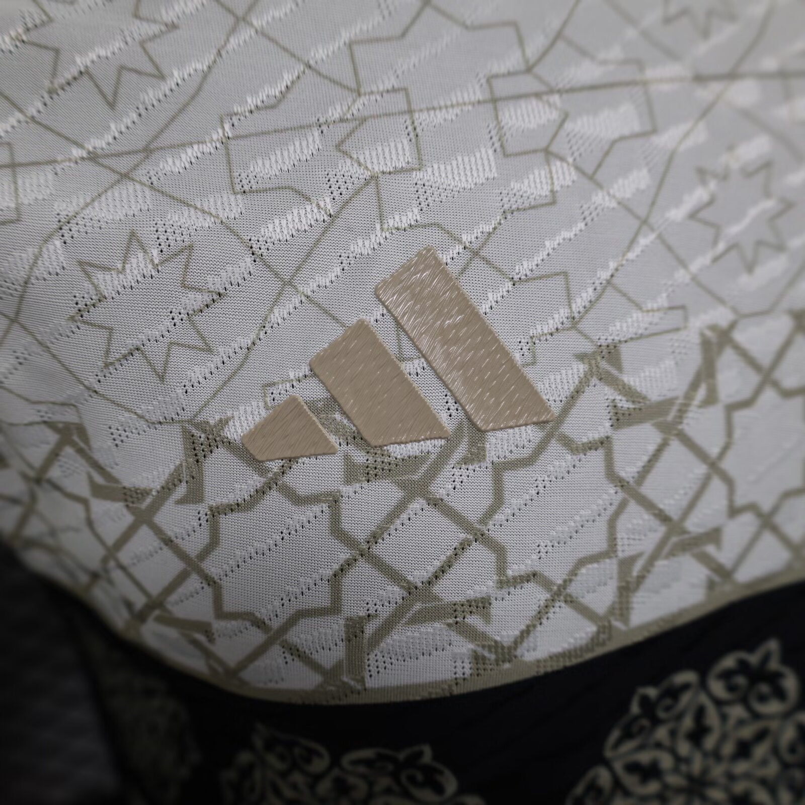 Real Madrid &quot;Mosaic Heritage&quot; Special Kit