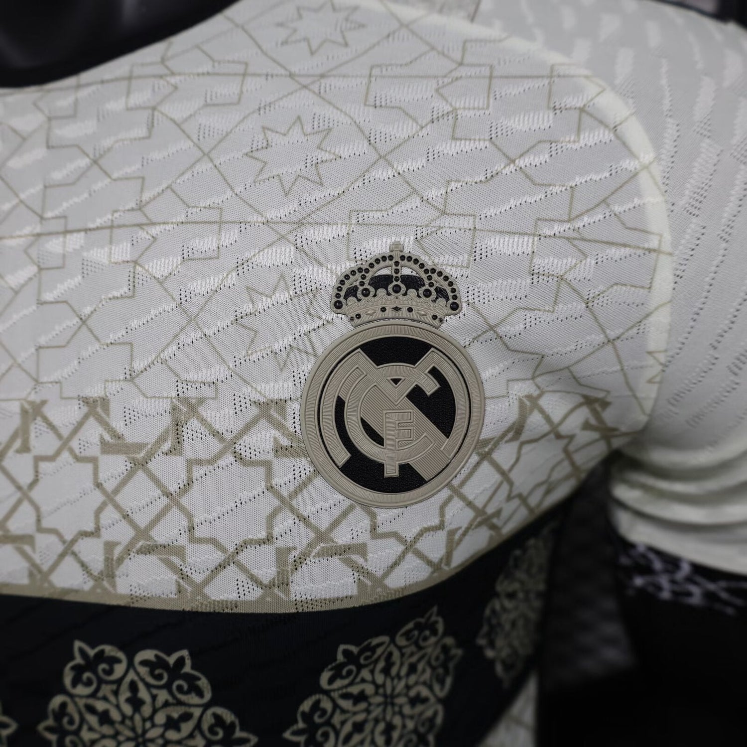 Real Madrid &quot;Mosaic Heritage&quot; Special Kit